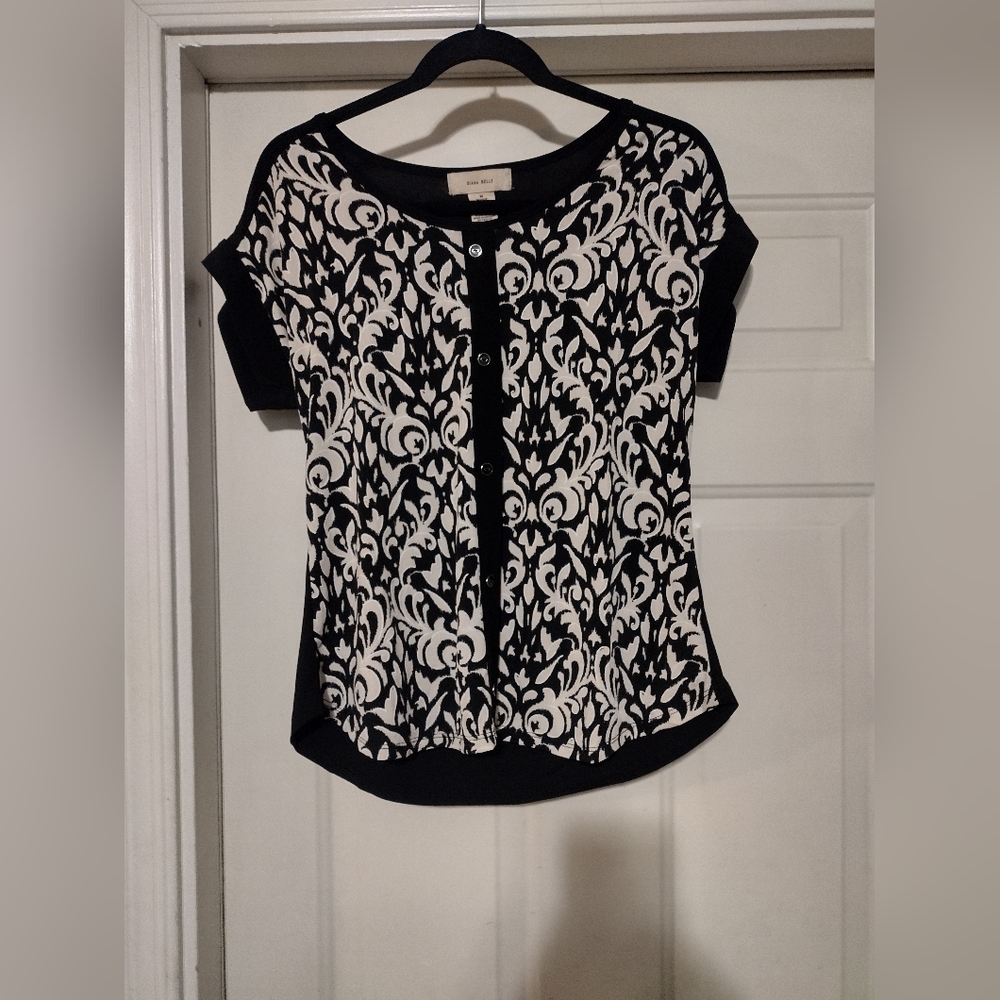 Diana Belle Elegant Black & Beige Patterned Short Sleeve Button Blouse Size M